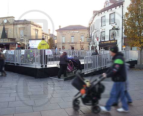 15-person accessible viewing platform for Mansfield Christmas Lights switch on.